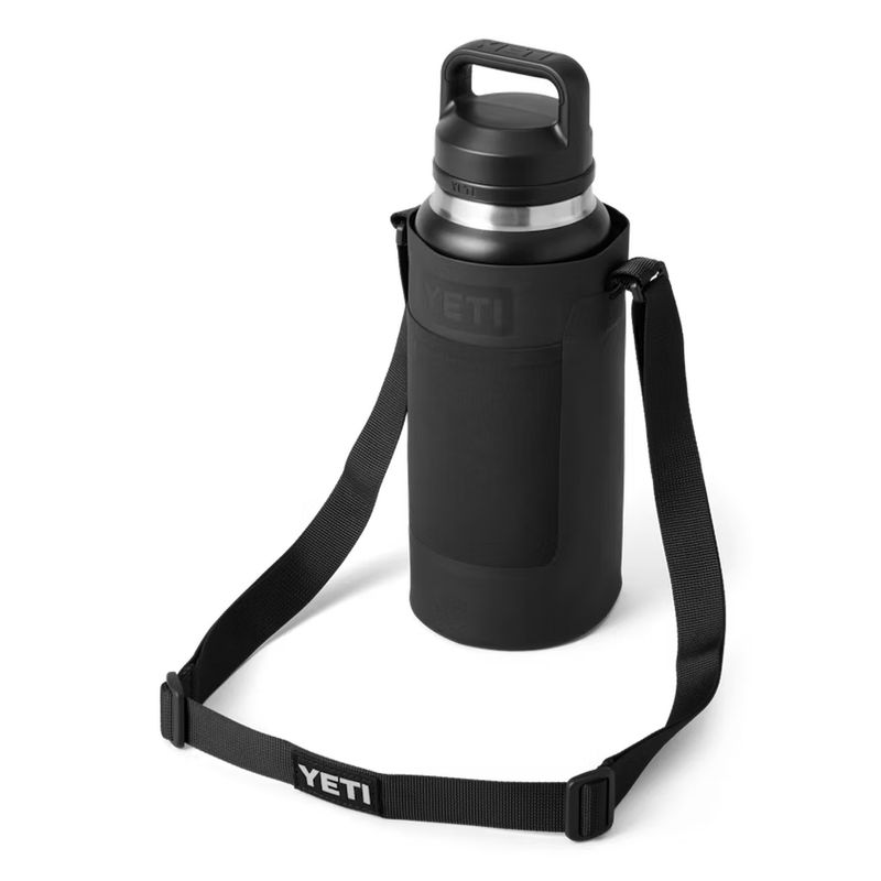 W-220111_2H23_Color_Launch_Soft_Goods_Large_Bottle_Sling_Black_3qtr_Bottle_0444_Primary_B_2400x2400