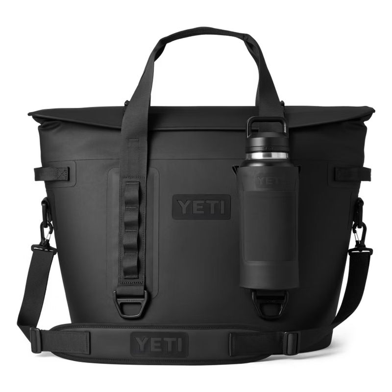 W-220111_2H23_Color_Launch_Soft_Goods_M30_Black_Front_Small_Bottle_Sling_0246_Primary_B_2400x2400
