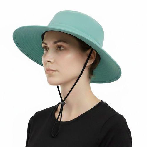 Sunday sombrero Voyage - SaltWater